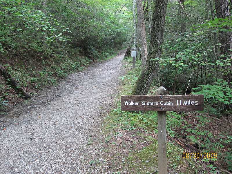 Little Brier Gap trailhead sign